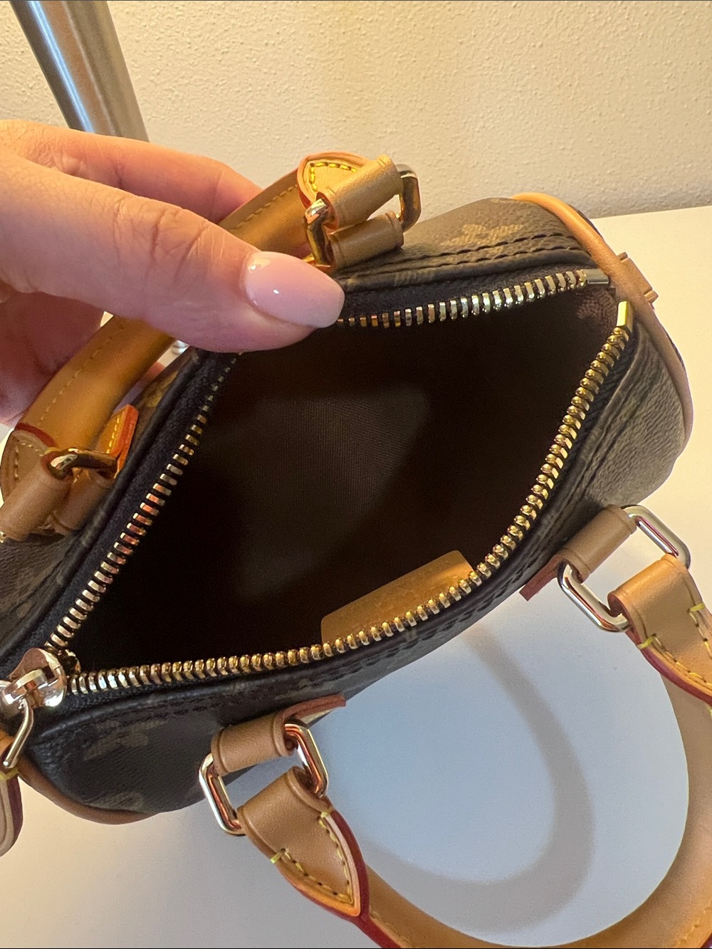 Mini Monogram Floral Crossbody Speedy Bag - Picture 5 of 6